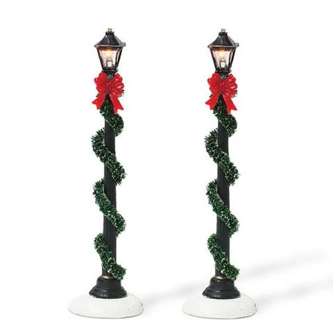 Village Accessory Small Town Street Lamp Pack Of 2 3 Village Accessory Small Town Street Lamp Pack Of 2